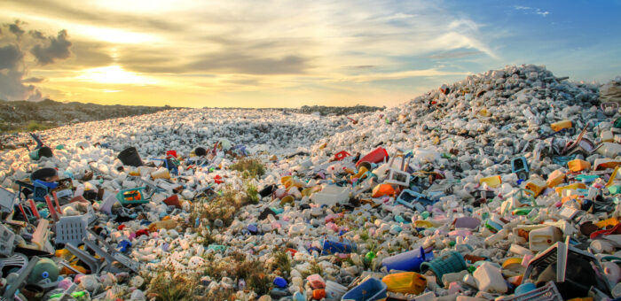 Das Problem mit Plastik und die Lösungsvorschläge für eine Plastikfreie Zukunft